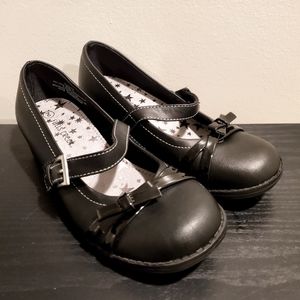 Falls Creek girls school shoes